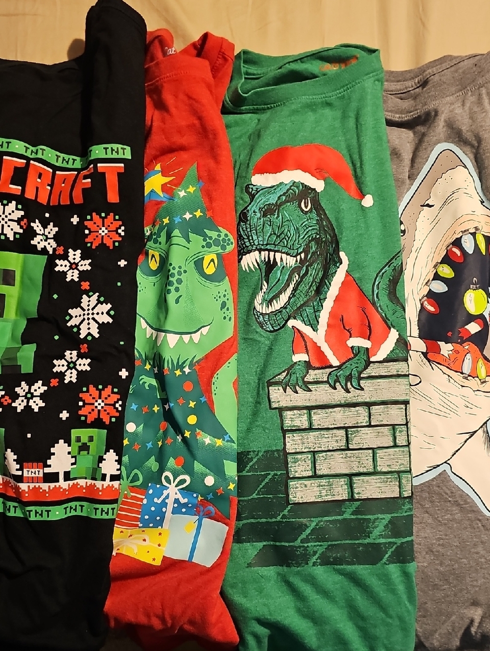 Holiday Graphic Tee Lot(4) Boys Xxl Size